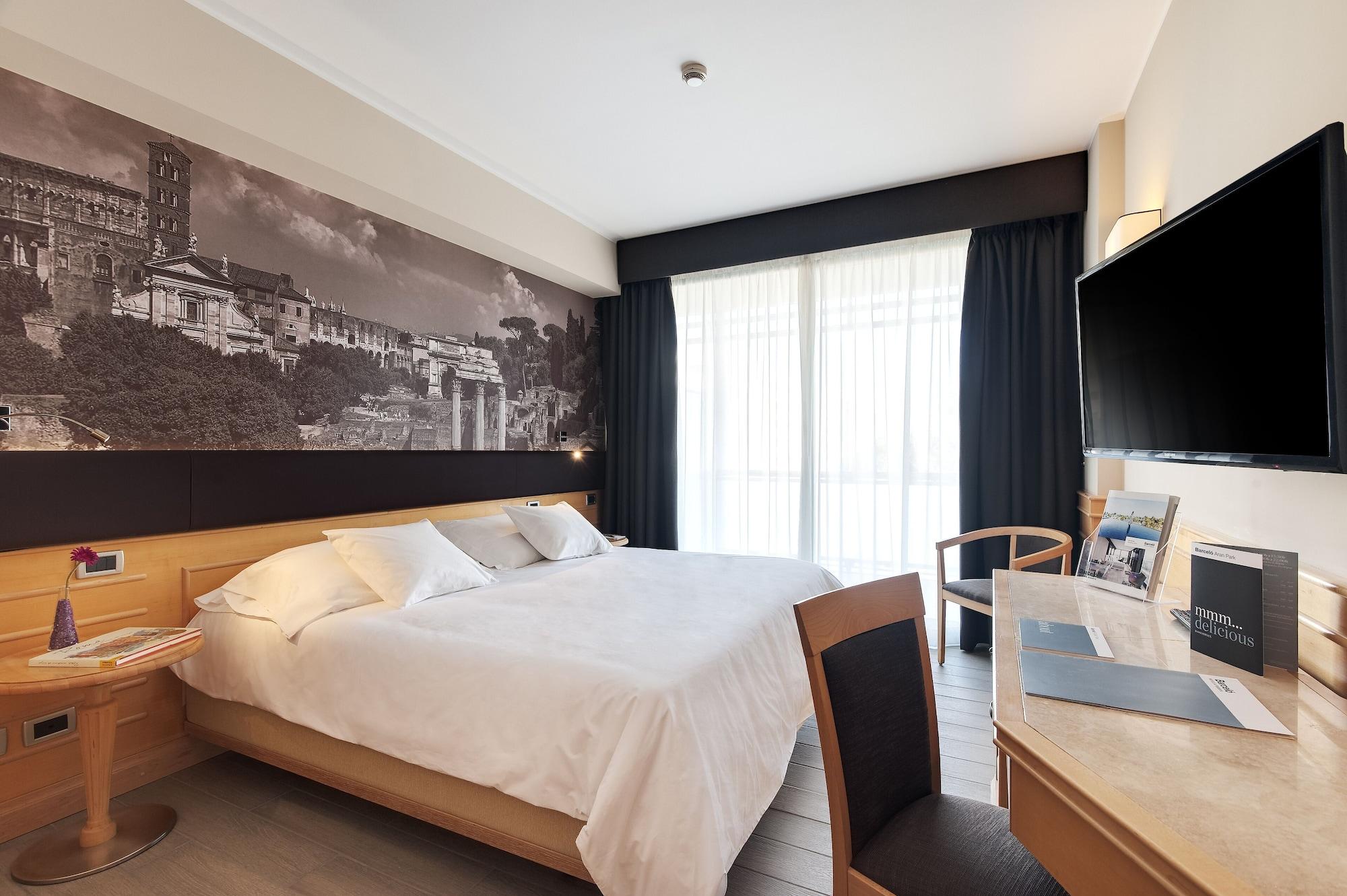 Hotel Occidental Aran Park Roma Esterno foto