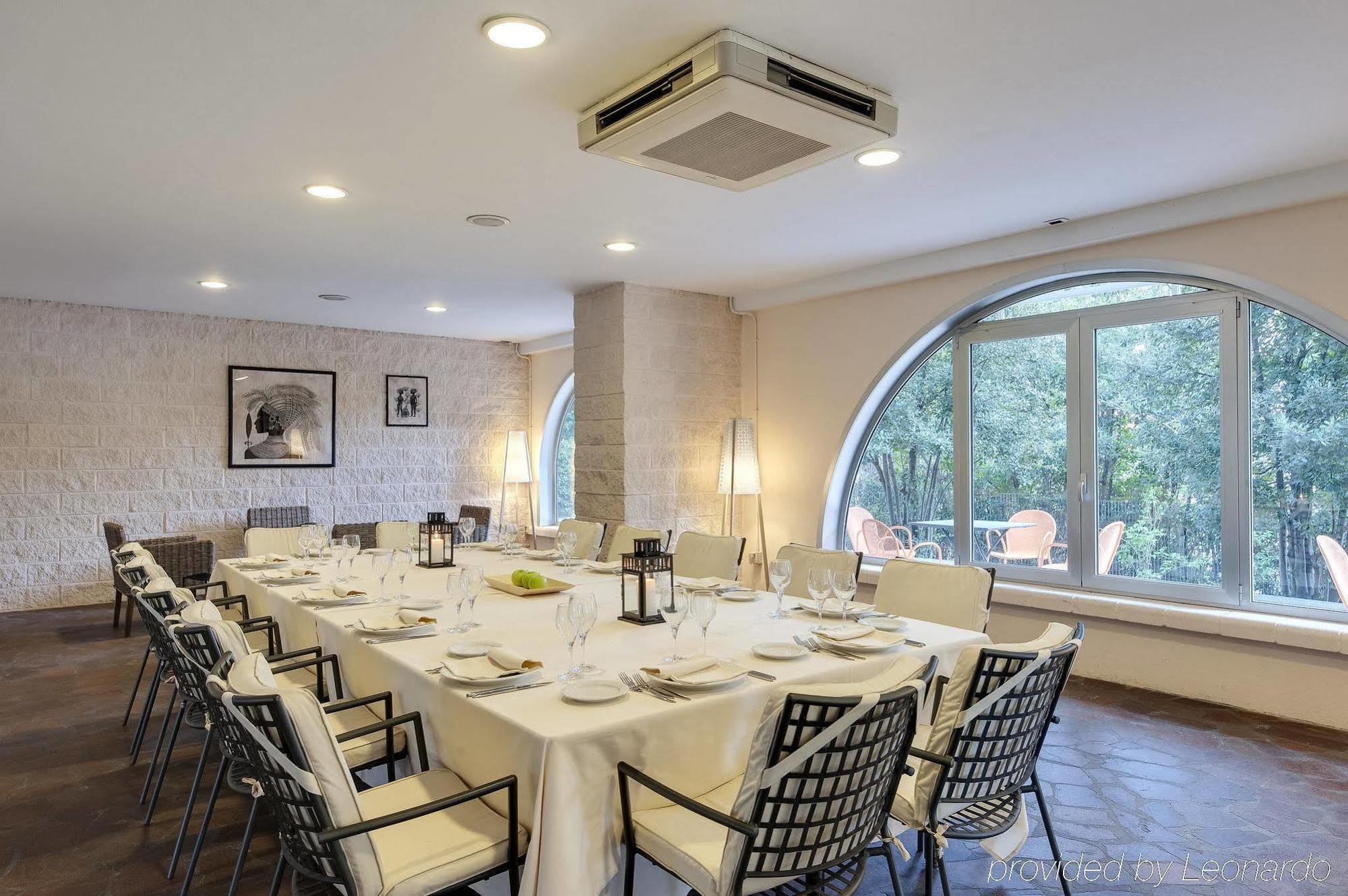 Hotel Occidental Aran Park Roma Esterno foto